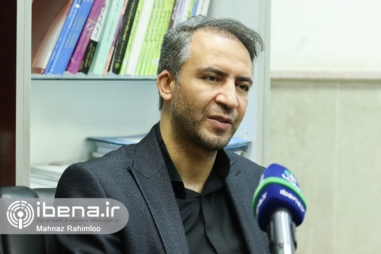 بهبود وضعیت ذخایر ارزی و تراز تجاری کشور/ نوسان مقطعی نرخ ارز ناشی از انتظارات تورمی است