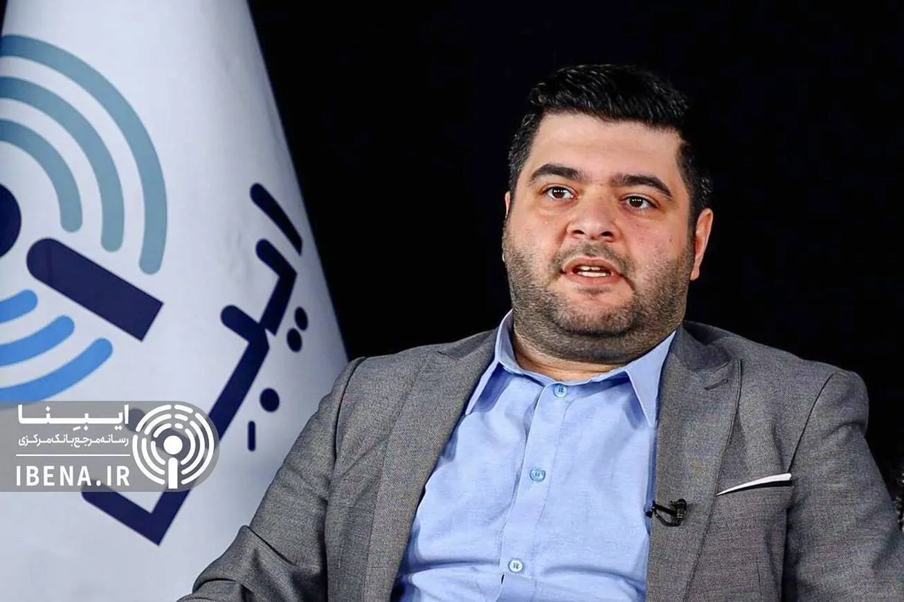 افزایش قیمت دلار کاملا سیاسی است/ موج هیجانی و کاذب تخلیه شود، بازار آرام می‌شود