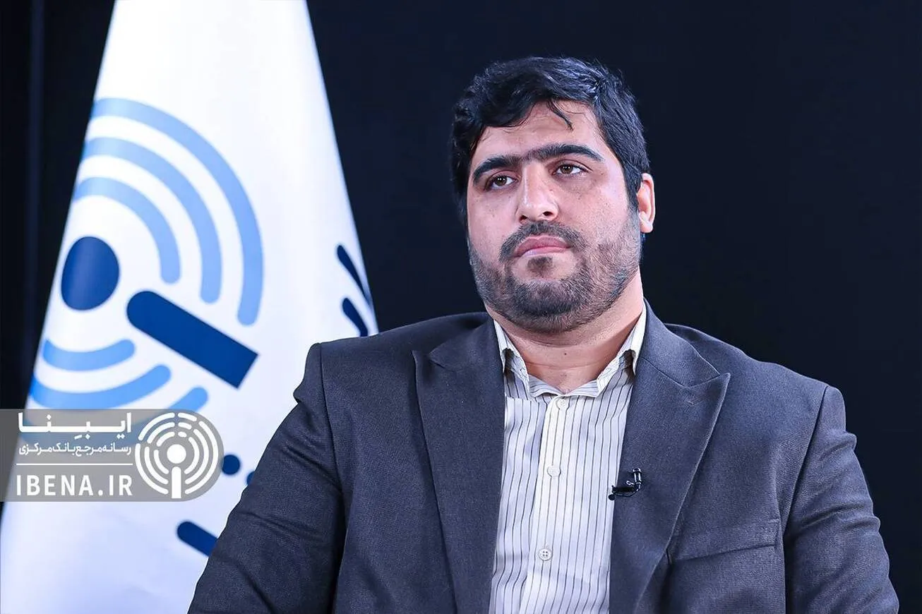 بانک مرکزی باید از ابزار «مداخله» در بازار ارز استفاده کند