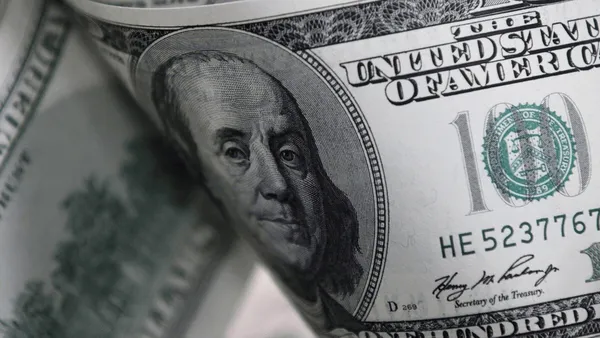 تک‌نرخی شدن ارز، پیش‌نیاز ساماندهی بازار و تقویت تولید