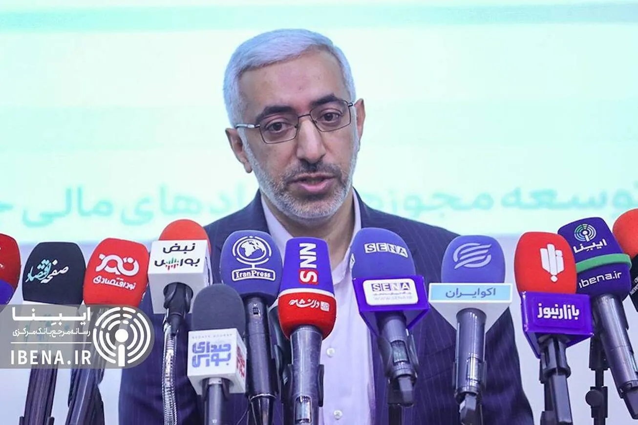 رئیس سازمان بورس استعفا داد