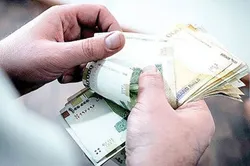 پیشنهاد وزیر اقتصاد به شورای پول و اعتبار برای افزایش حقوق کارکنان بانک&zwnj;ها