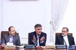 گزارش &laquo;فرزین&raquo; از کاهش تورم اردیبهشت امسال نسبت به مدت مشابه/ پیش بینی روند نزولی تورم در ماه&zwnj;های پیش&zwnj;رو