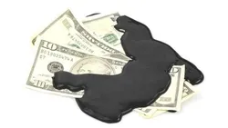 غنا سهم دلار را در تجارت نفت کاهش داد