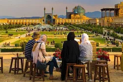 رشد ۴۲ درصدی ورود گردشگران خارجی به ایران/ بازدید ۵ میلیون خارجی از ایران در ۱۱ ماه