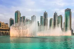 پیش&zwnj;بینی رشد اقتصادی امارات متحده عربی