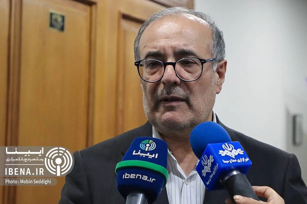 بازپرداخت اوراق مرابحه ارزی حتما با ارز انجام می‌شود/ موفقیت بانک مرکزی در کنترل بازار ارز در یکسال گذشته