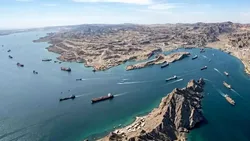 دریافت عوارض تنگه هرمز با وجود ادعاهای رسانه&zwnj;ای تایید نشد