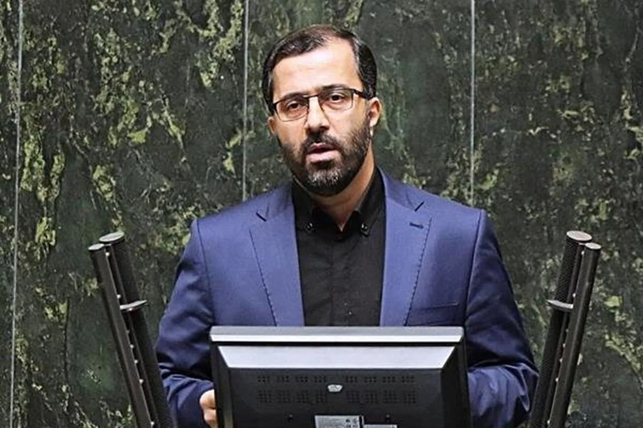 شعار سال ۱۴۰۴ نشان از مسیر روشن پیشرفت ایران دارد/ ستون اصلی اقتصاد، حمایت از تولید داخلی است