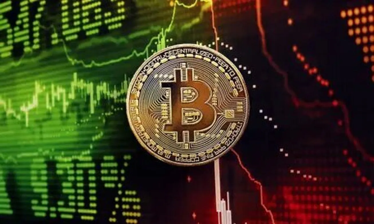 سقوط آزاد بیت‌کوین