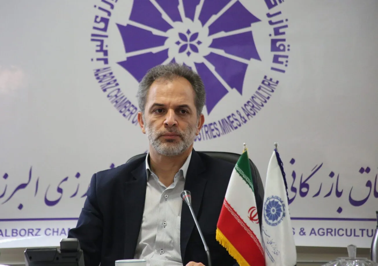 بازارسازی دلالان دلار دوام نخواهد داشت/ تاثیر مثبت گشایش‌های ارزی در رشد اقتصاد