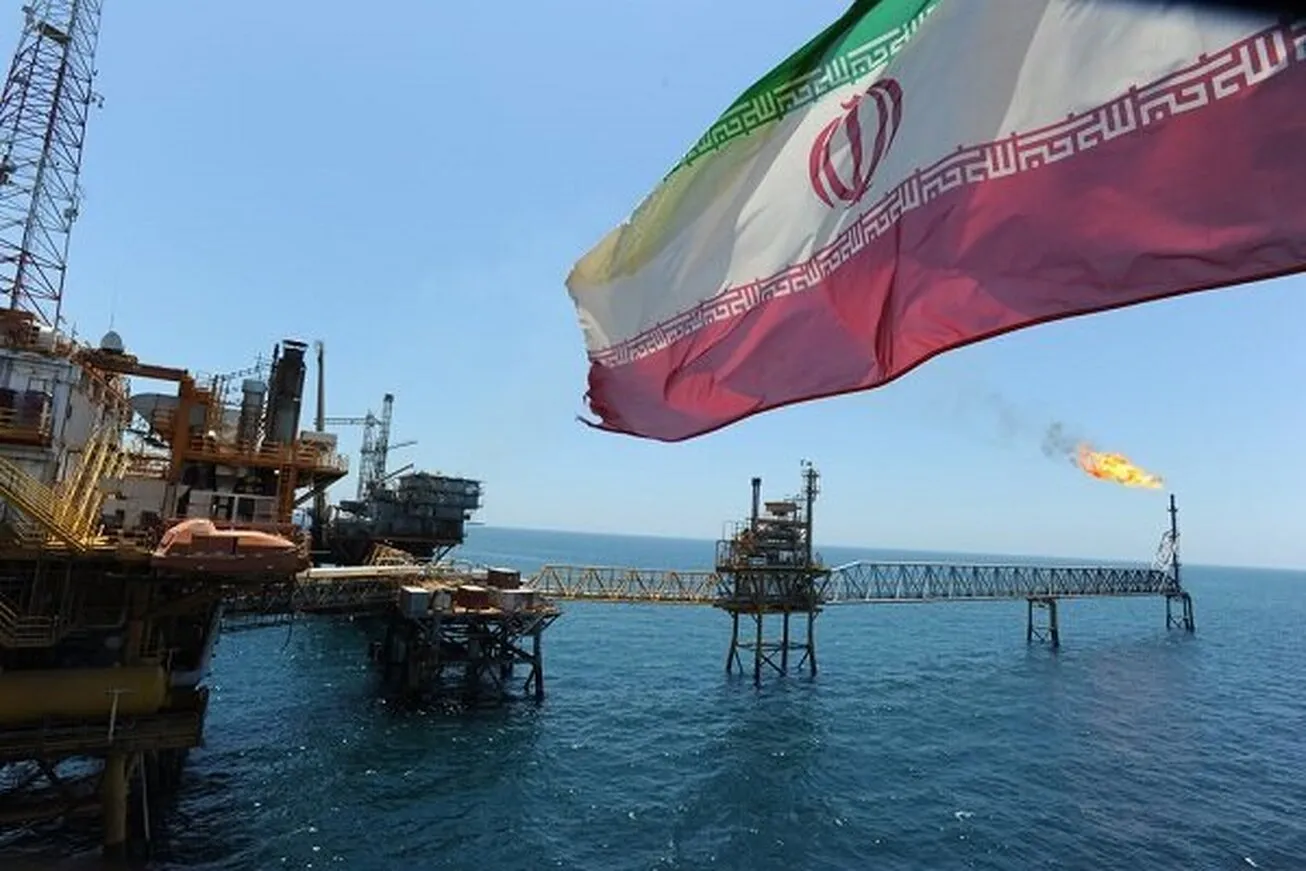 قیمت رسمی فروش نفت ایران در آوریل اعلام شد