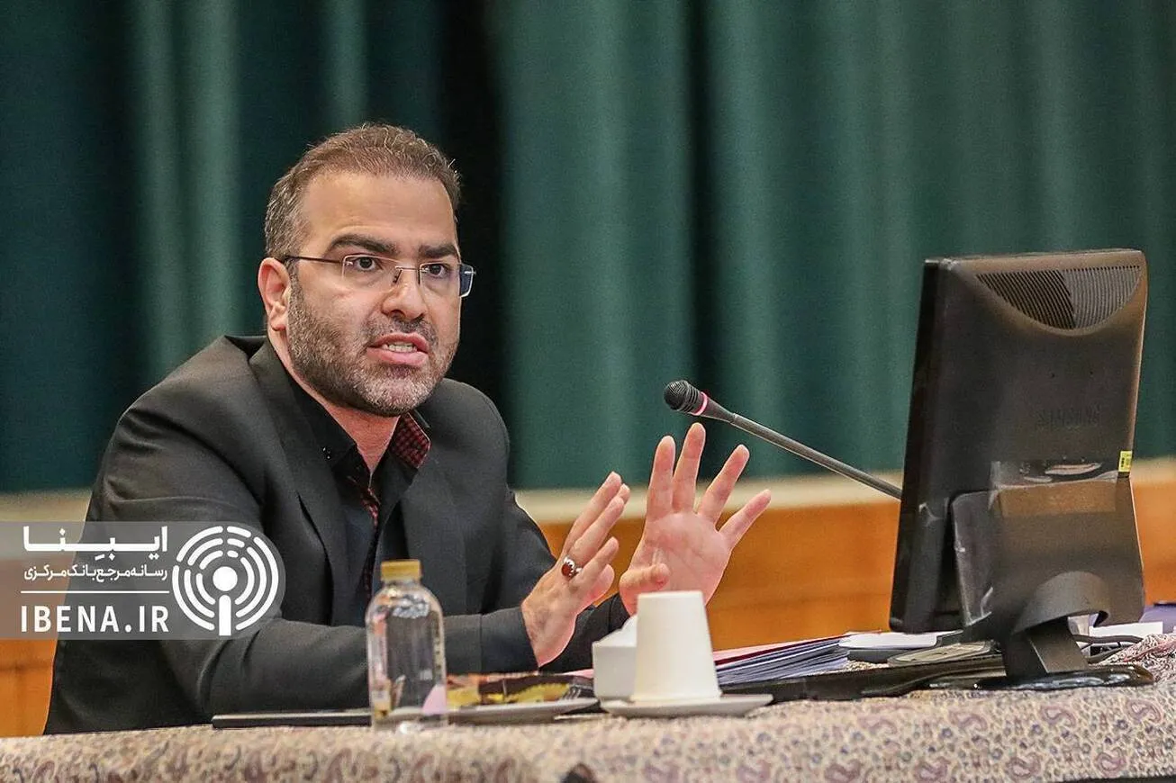 گردش تجاری ۱۸۰ میلیارد دلاری و تراز تجاری مثبت ۲۰.۵ درصدی ایران در سال ۱۴۰۲