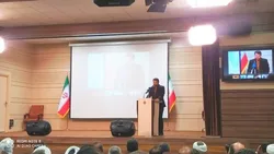 یک سوم صادرات غیرنفتی کشور از طریق مناطق آزاد است