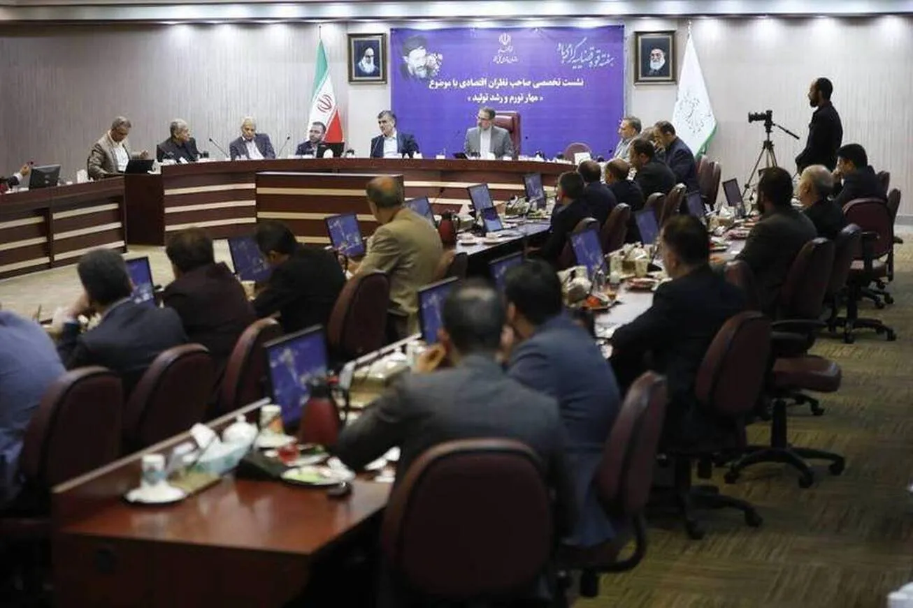 سیاست بانک مرکزی تقویت اعتماد عمومی است/ ظرفیت کنترل تورم وجود دارد