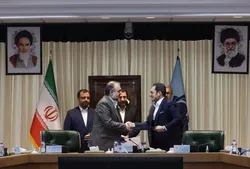 اوراق گام در ۱۷ بانک عملیاتی شد/حجم اوراق گام به عدد ۳۶.۳ هزار میلیارد تومان رسید