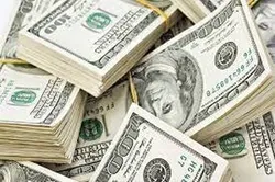 ارزش دلار آمریکا کاهش یافت
