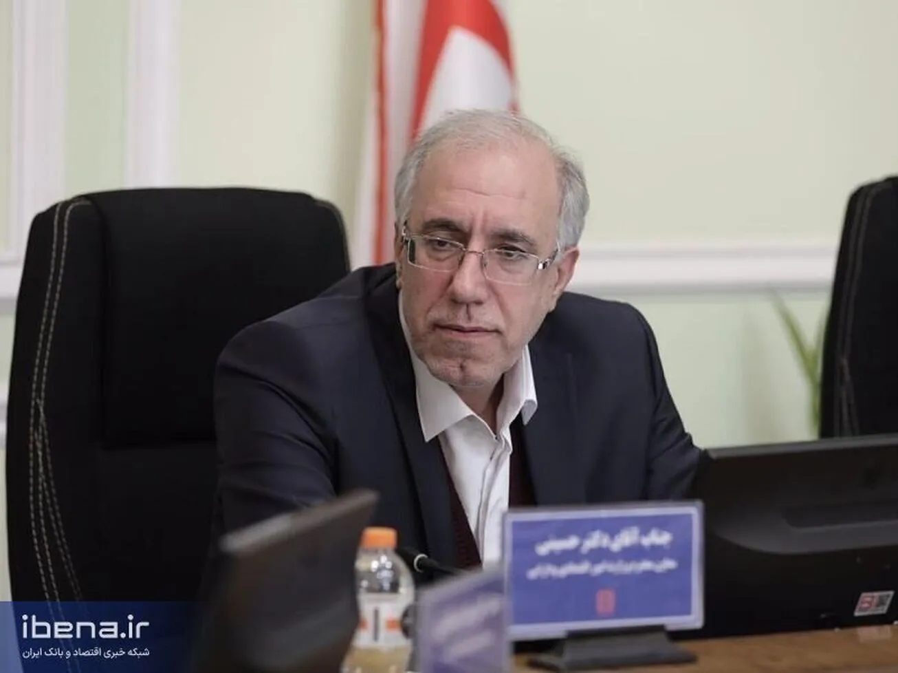 رشد ۴۴ درصدی پرداخت تسهیلات خُرد/ افزایش سرمایه ۹۴ هزار میلیارد تومانی بانک‌ها
