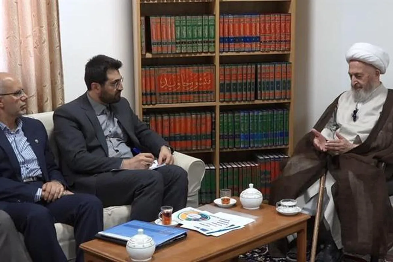 سهم عمده‌ای از مالیات پرداختی مردم در عمران و آبادانی کشور مصرف می‌شود
