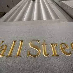 وال استریت قرمزپوش ماند