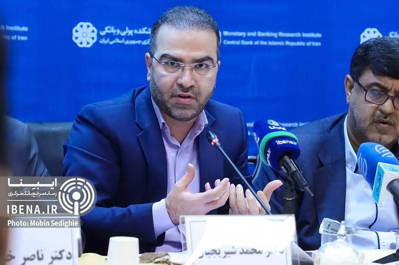 مدیریت انتظارات، عاملی مهم در اثربخشی سیاست‌های بانک مرکزی/ «تالار ارز توافقی» به مدیریت بازار ارز کمک می‌کند