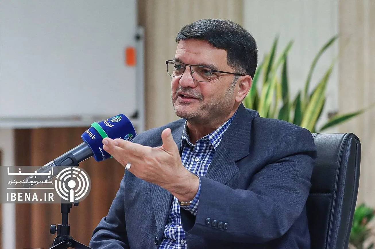 احتمال کاهش نرخ دلار بالاست/ افزایش قیمت اقتصادی نیست