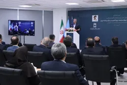 نرخ ارز با ابزارسازی و غیردستوری کنترل می&zwnj;شود