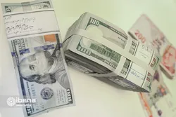 سقوط دلار تلگرامی به کانال پایین&zwnj;تر / دلار در بازار آزاد خریدار ندارد