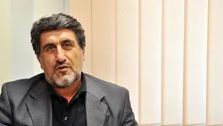 بانک مرکزی به متخلفان اجازه اخلال در بازار ارز را ندهد