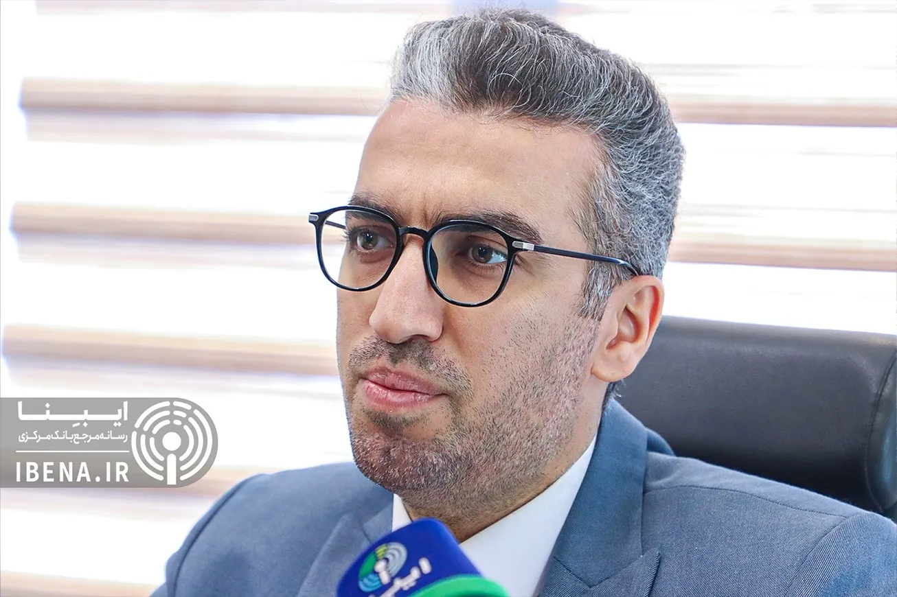 استقلال بانک مرکزی به کنترل نرخ ارز و نقدینگی کمک می‌کند