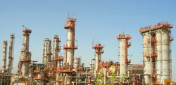 تسریع در بازگشت ارز صادراتی با اصلاح نرخ تسعیر ارز پتروشیمی&zwnj;ها