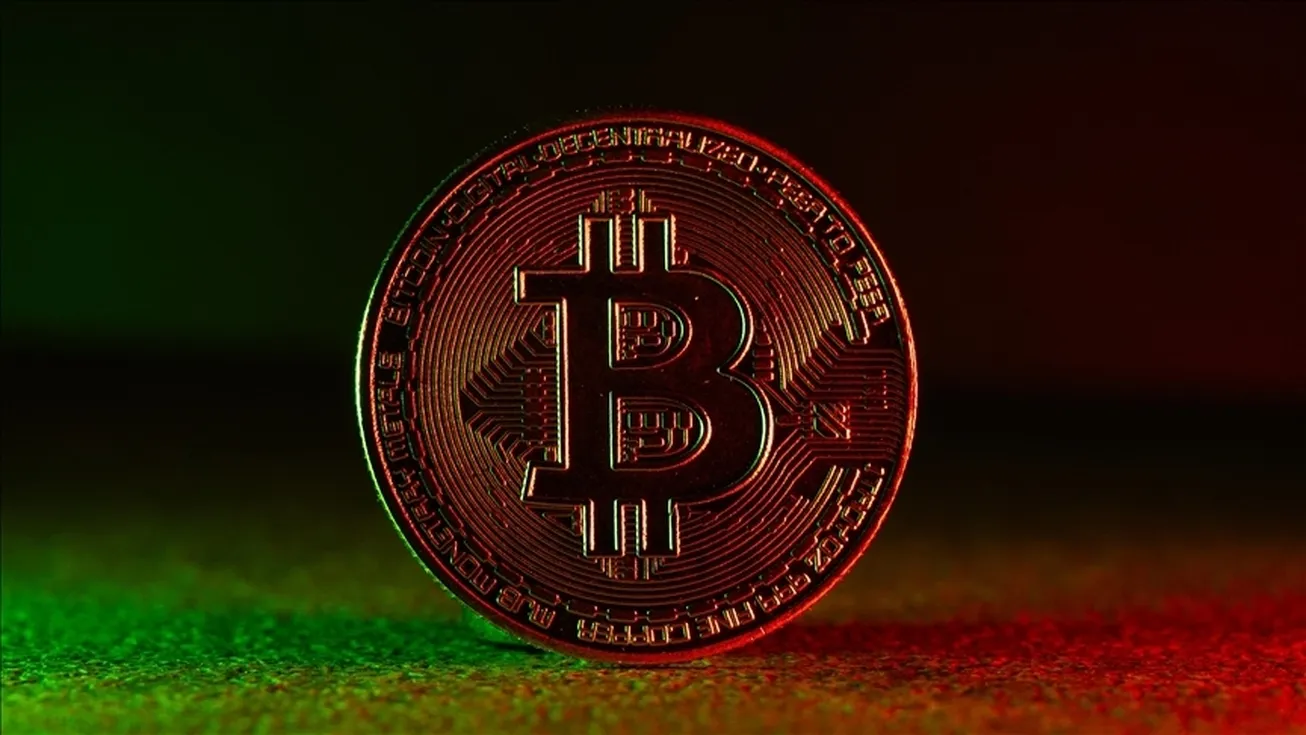 بیت کوین سطح ۶۴۰۰۰ دلار را شکست