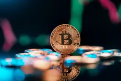 کاهش ۲۷ درصدی معاملات بیت&zwnj;کوین