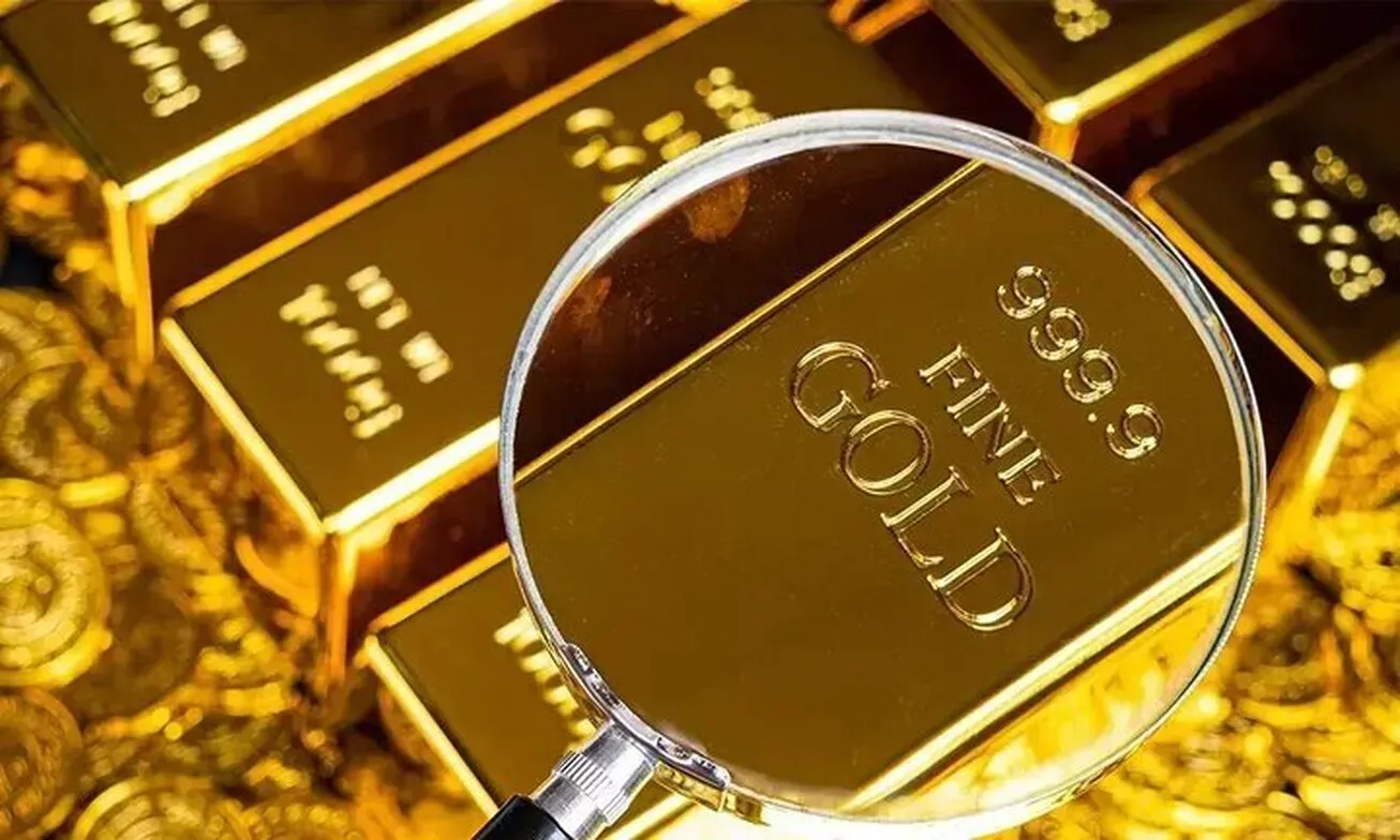 سقوط قیمت طلا به زیر ۴۰۰۰ دلار