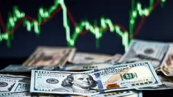 تورم نقطه به نقطه از ۵۵ به ۳۱ درصد کاهش یافت/ بین کنترل تورم و رشد اقتصادی توازن ایجاد کردیم