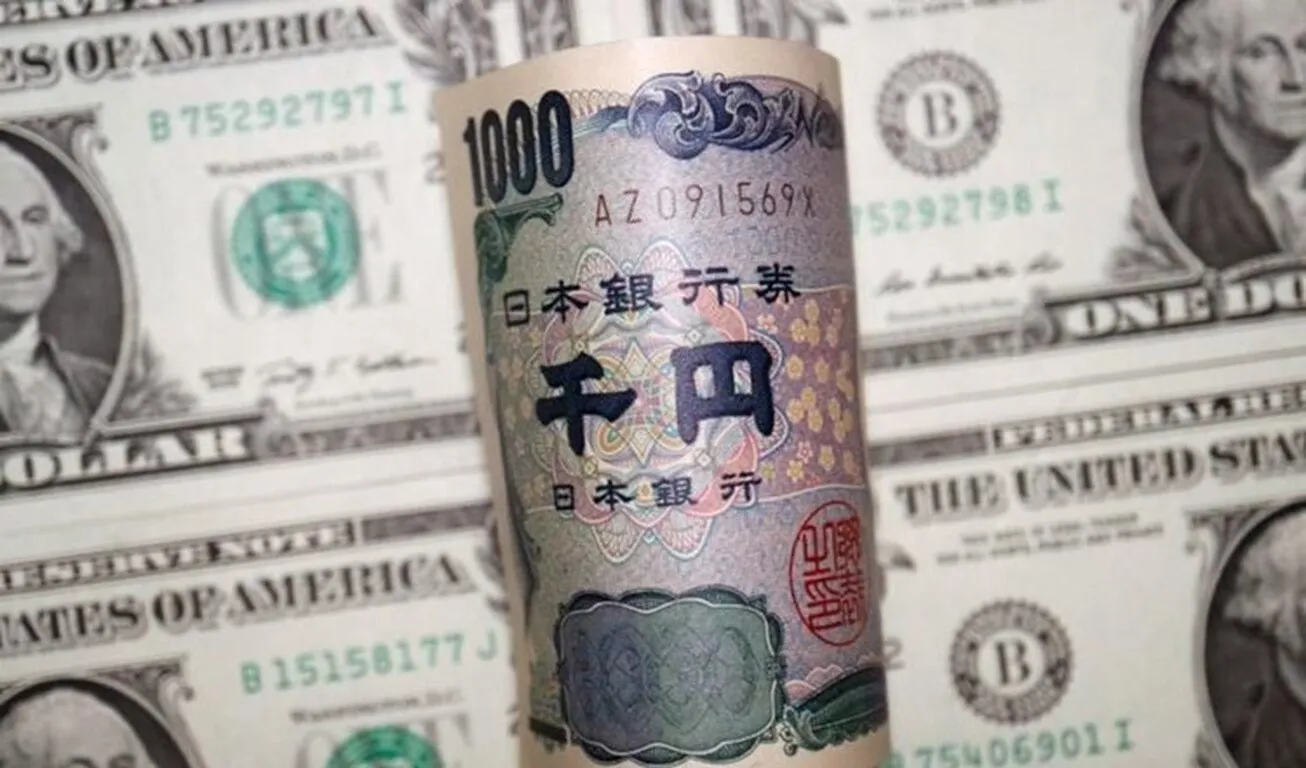 نوسانات تاریخی ین ژاپن