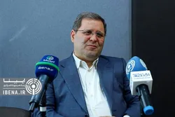 عملکرد مرکز مبادله ایران باعث کنترل قیمت&zwnj;ها در شوک&zwnj;های سیاسی شد/ تداوم کاهش قیمت ارز در بازار