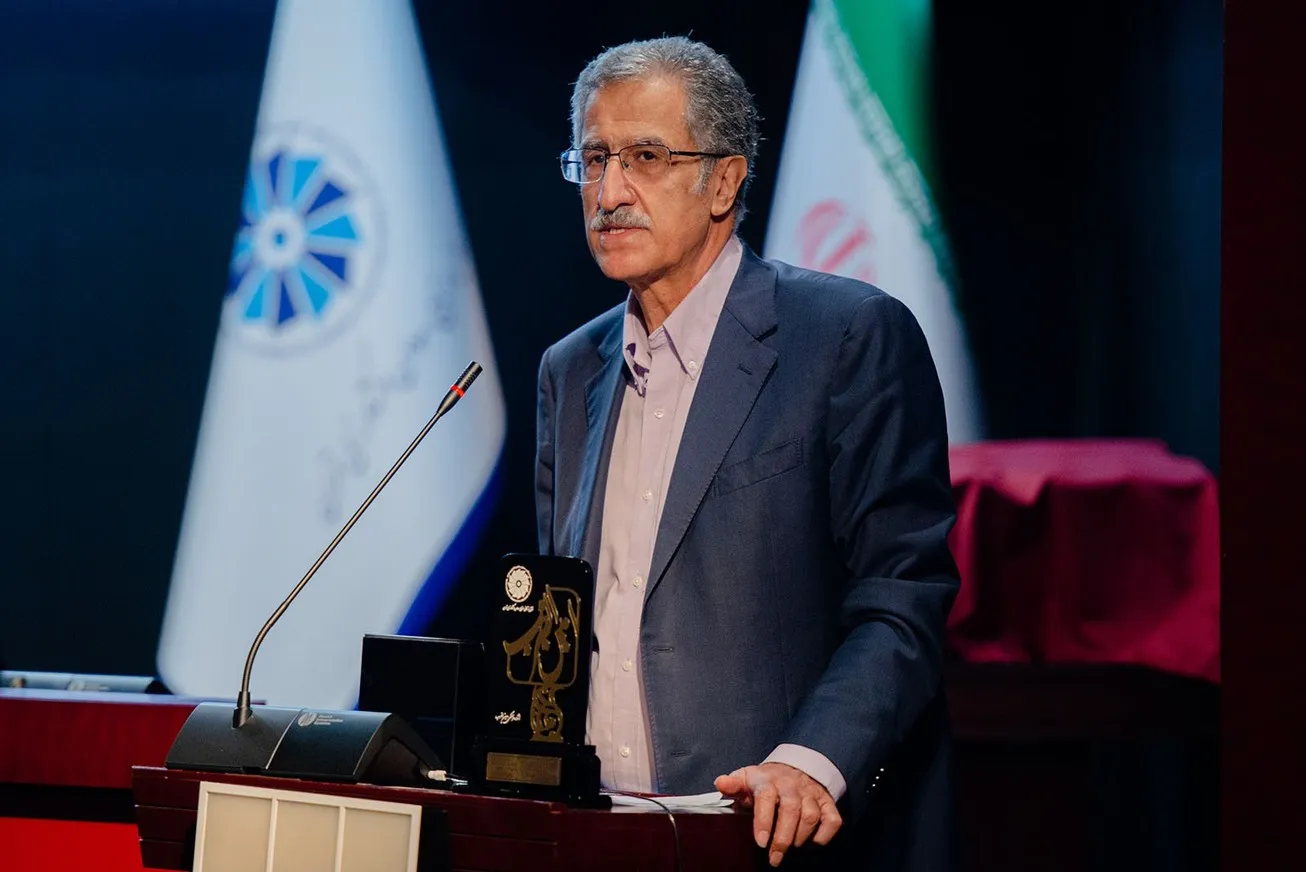 پیشرفت اقتصادی همراه با عدالت اولویت برنامه هفتم توسعه