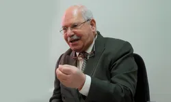 اثرات آزادسازی ۶ میلیارد دلار بر بازار ارز / شرط کاهش نرخ ارز
