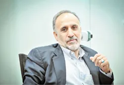 افزایش نرخ ارز به زیان دولت است