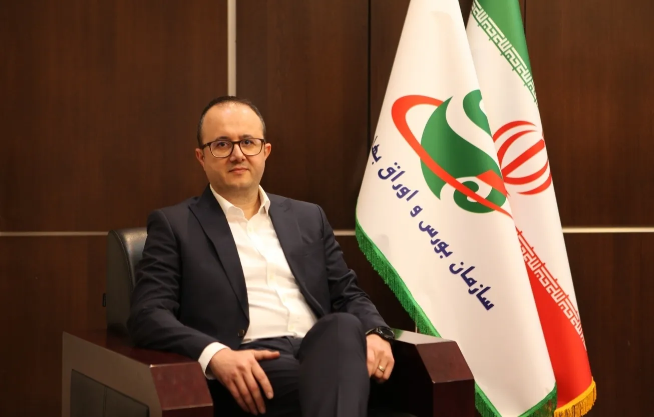 انتشار ۵۲ اطلاعیه توسط هر ناشر در سال گذشته