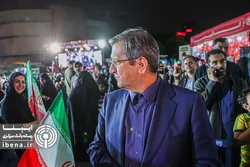 گزارش تصویری حضور رئیس کل بانک مرکزی در میدان ولی&zwnj;عصر