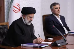 تاکید رئیس&zwnj;جمهور بر افزایش اقتدار بانک مرکزی و نظارت بیشتر بر بانک&zwnj;ها