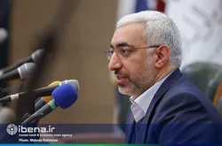 تعامل خوبی با بانک مرکزی داریم/ اعتماد سهامداران به بازار سهام را بر می&zwnj;گردانیم