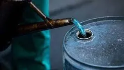نشان&zwnj;دار کردن مالیات چگونه دولت را از نفت بی&zwnj;نیاز میکند؟