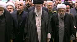وداع رهبر معظم انقلاب با شهید آیت الله رئیسی و شهدای همراه