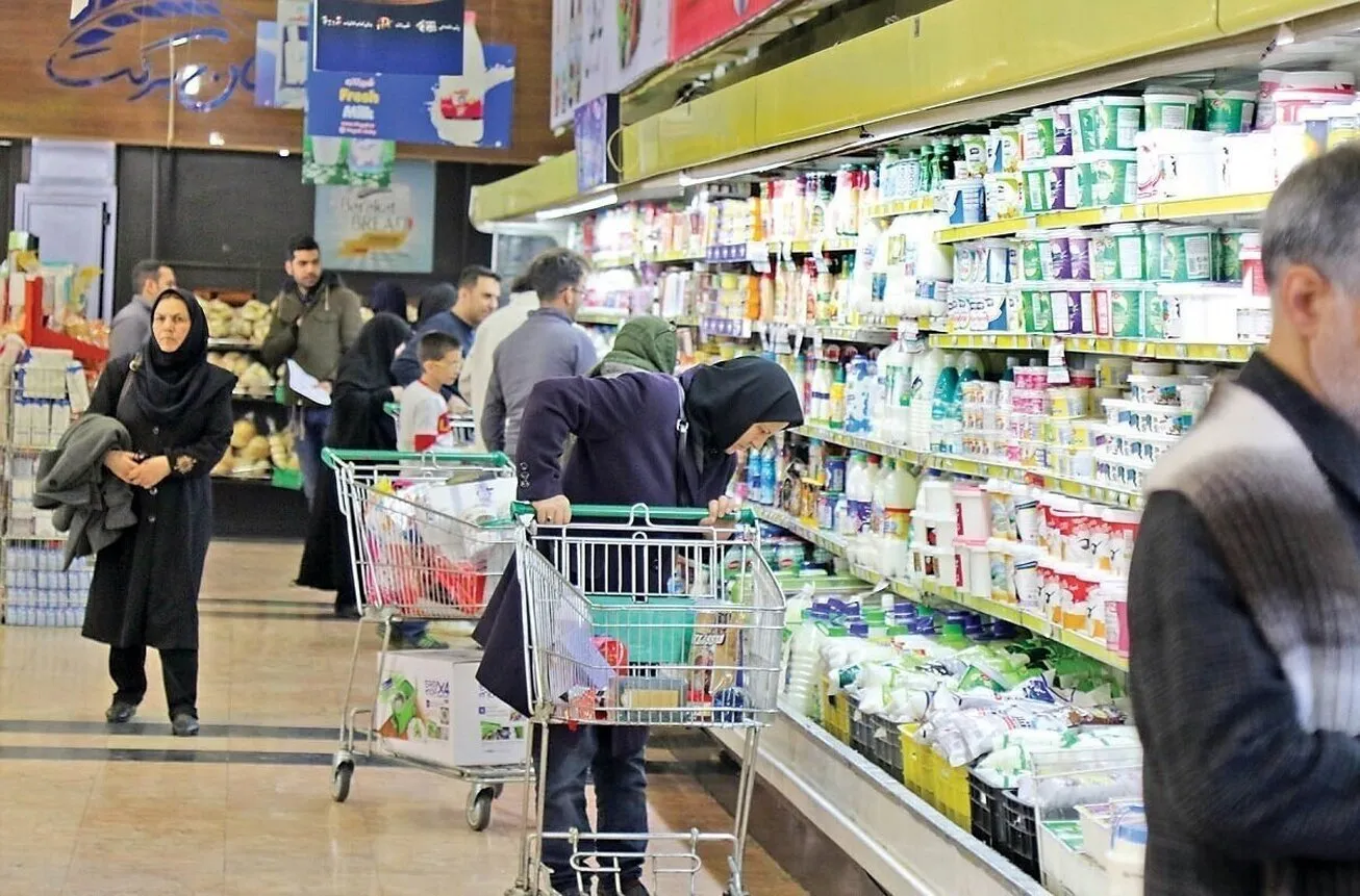 مدیریت کالا‌های اساسی در بازار تداوم می‌یابد