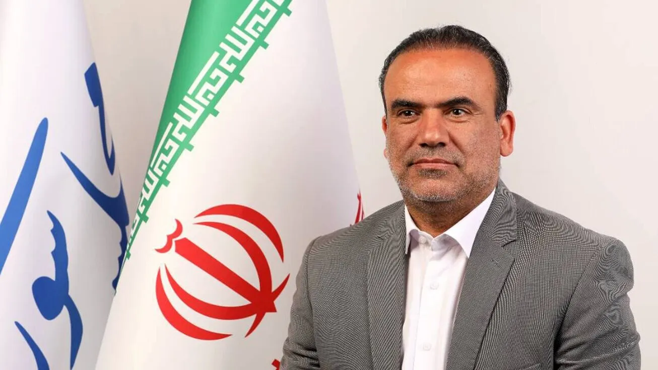 لزوم نظارت دقیق بر تخصیص ارز ترجیحی و توزیع کالاهای اساسی در بازار/ بانک مرکزی در تامین ارز به خوبی عمل می‌کند