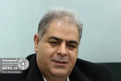 منفعت اقتصادی مردم در بازی نخوردن از دلالان ارزی است/ غیرواقعی بودن قیمت&zwnj;ها در تنش&zwnj;های سیاسی و نظامی