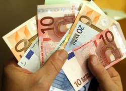 نحوه دریافت ۵ هزار یورو سهمیه&zwnj;ای با کارت ملی